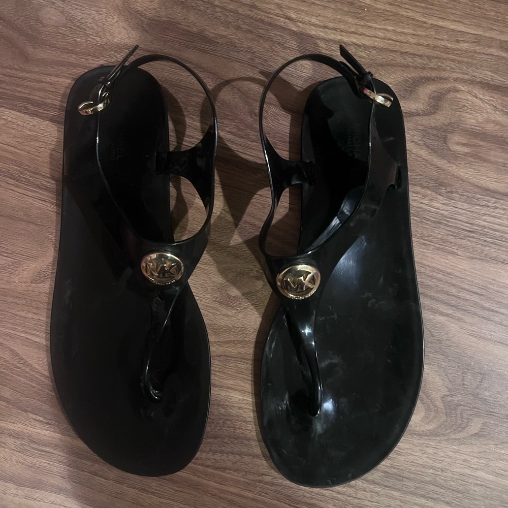 MICHAEL KORS Black Jelly Sandals